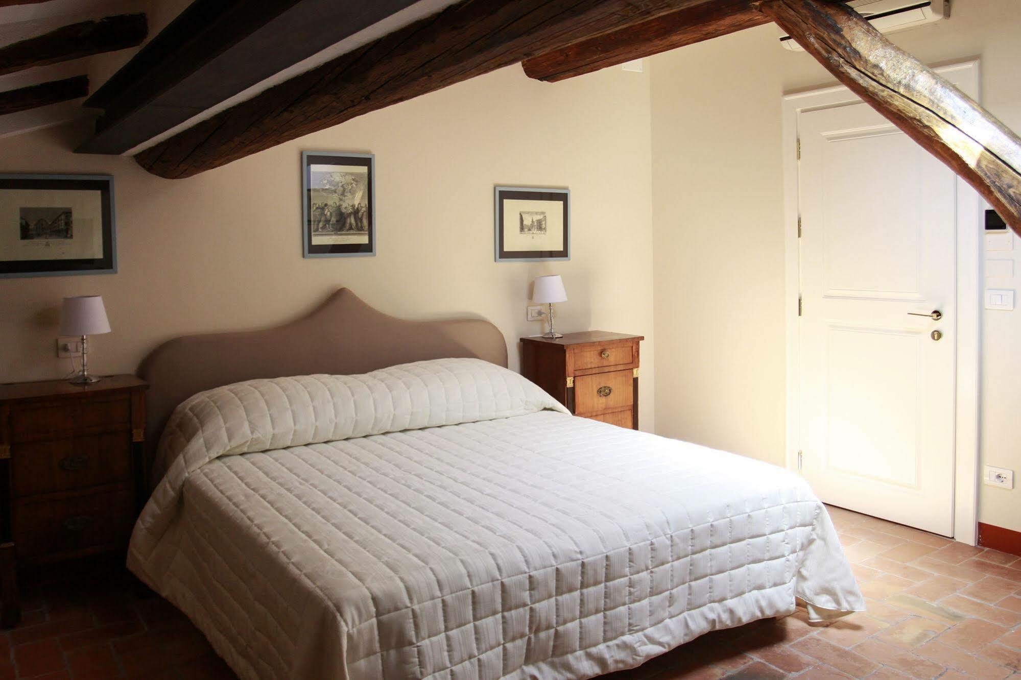 Bed & Breakfast Casa Isolani Charms Santo Stefano